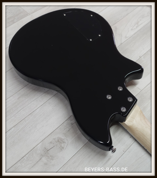 Lakland Skyline Hollowbody-30, Black Gloss